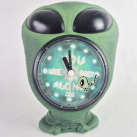 Alien klok | 'You are not alone'