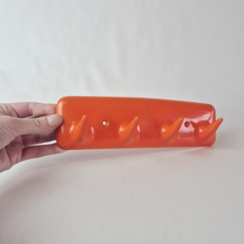 Jaren 70 Wandhaken Oranje Kunststof Haken