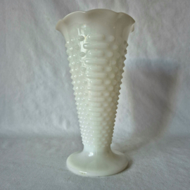 Anchor Hocking vaas | Vintage melkglazen vaas | Hobnail vaas