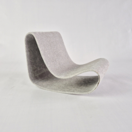 Willy Guhl Loop Chair voor Eternit Miniatuurstoel