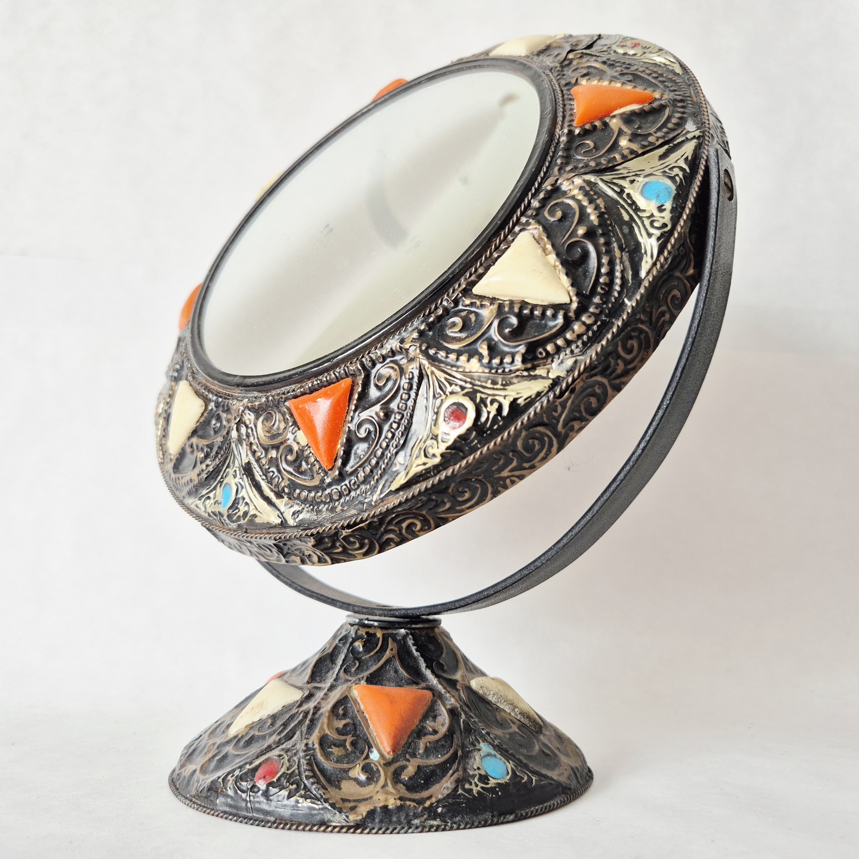 Marokkaanse make-up spiegel | Tafel spiegel | Spiegel met been inleg | Berbers patroon