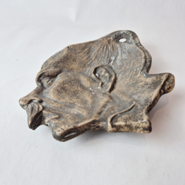Vintage metalen schaaltje in de vorm van een gezicht