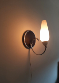 Jaren 50 wandlamp, chroom met zwart, vintage lampje