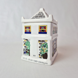 English Life Tea Caddie made by Wade