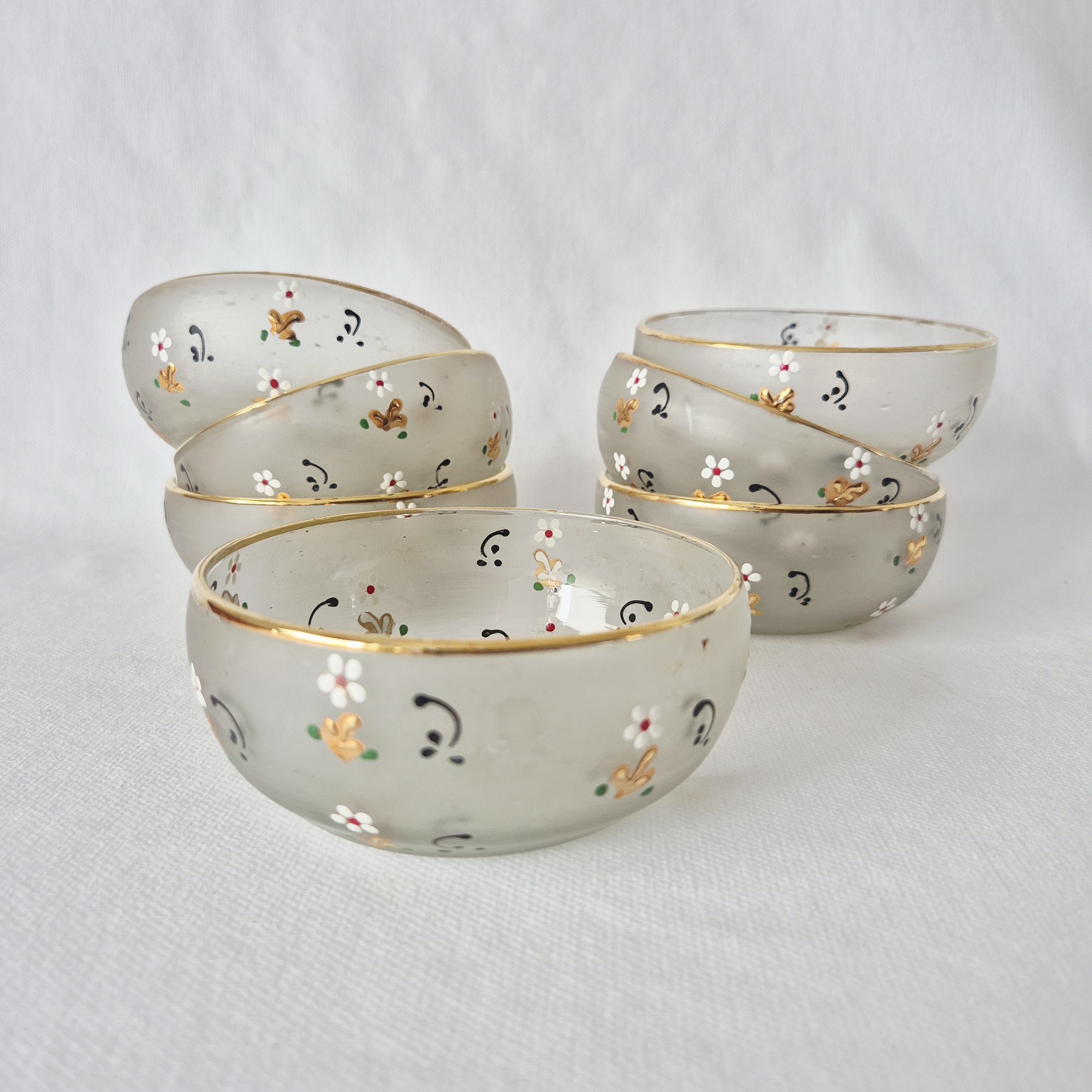 Set vintage glazen kommetjes | Set stijlvolle schaaltjes