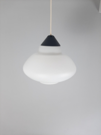 Hanglamp Louis Kalff met bakeliet
