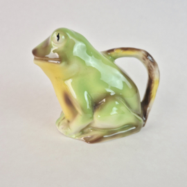 Tony Wood studio melkkan kikker | Frog Cream