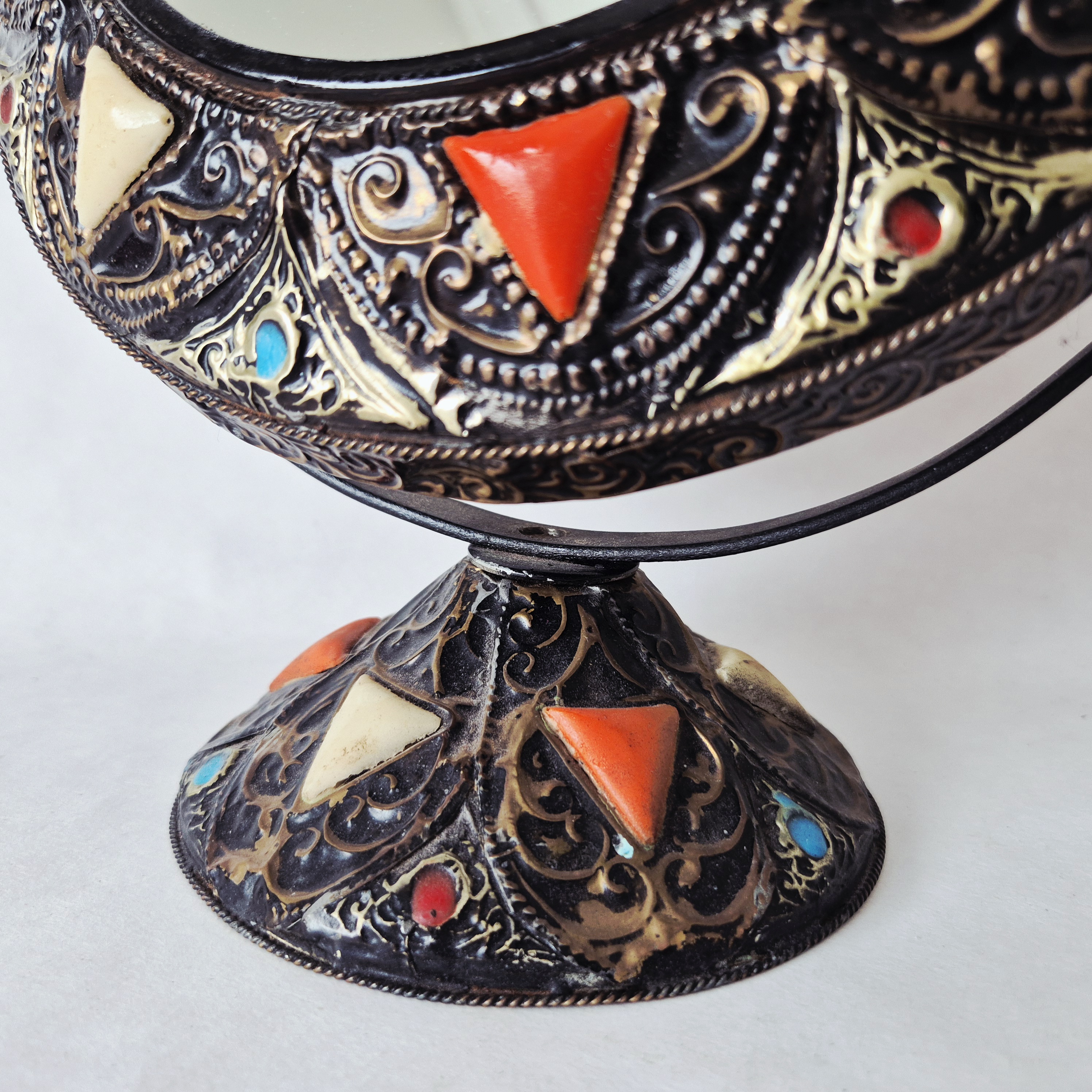 Marokkaanse make-up spiegel | Tafel spiegel | Spiegel met been inleg | Berbers patroon