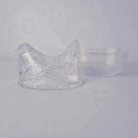 Vintage Frans Glazen Dekschaal 'Hen on nest'