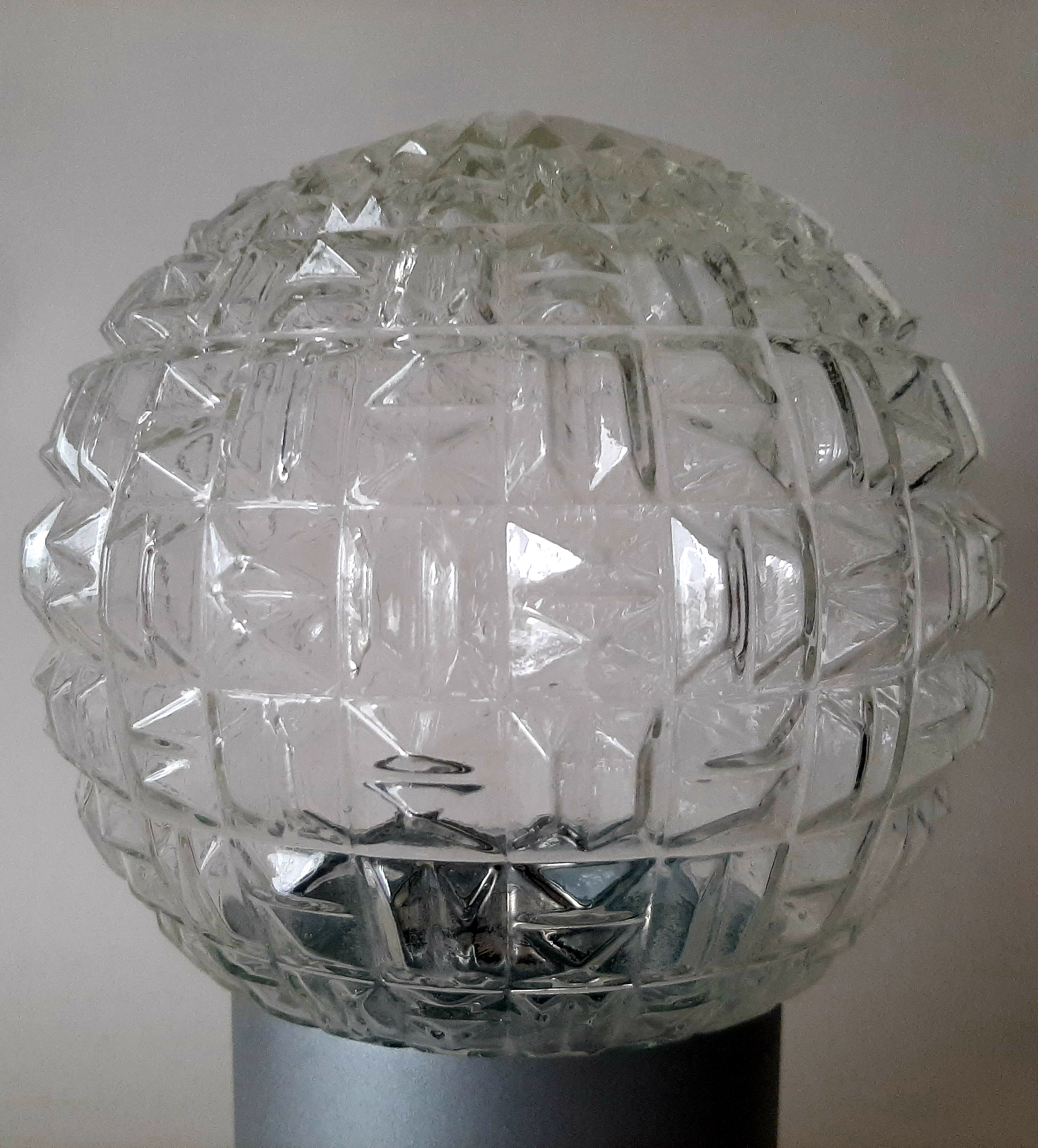 Jaren 60 plafondlamp | Schroefbol | Glazen bewerkte bol