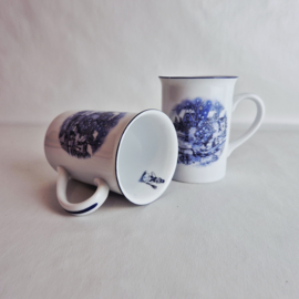 Vintage kerstmokken van ARKO in wit met blauw