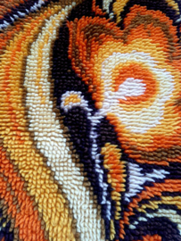 Vintage jaren 70 geknoopt kleed | Wandkleed | Badmat | Oranje-bruine mat