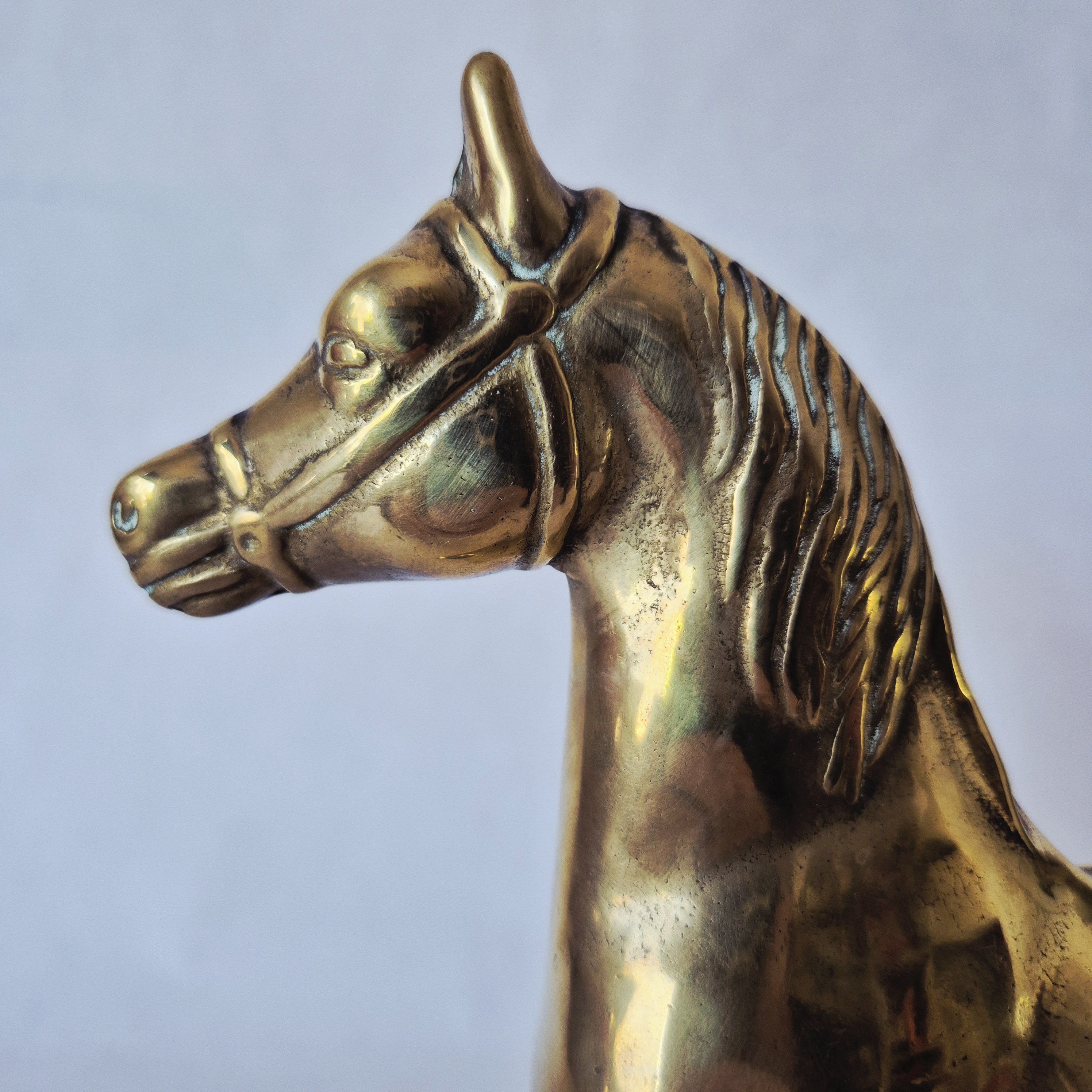 Vintage messing beeld paard