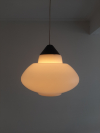 Hanglamp Louis Kalff met bakeliet