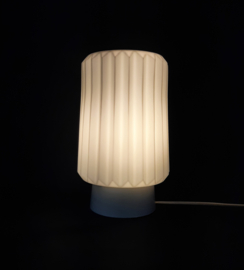 Plafondlamp Philips, plissé glas, in de stijl van Louis Kalff