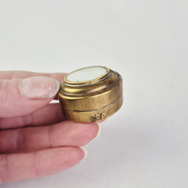 Vintage/Antiek Pillendoosje | Parelmoer met Messing Doosje