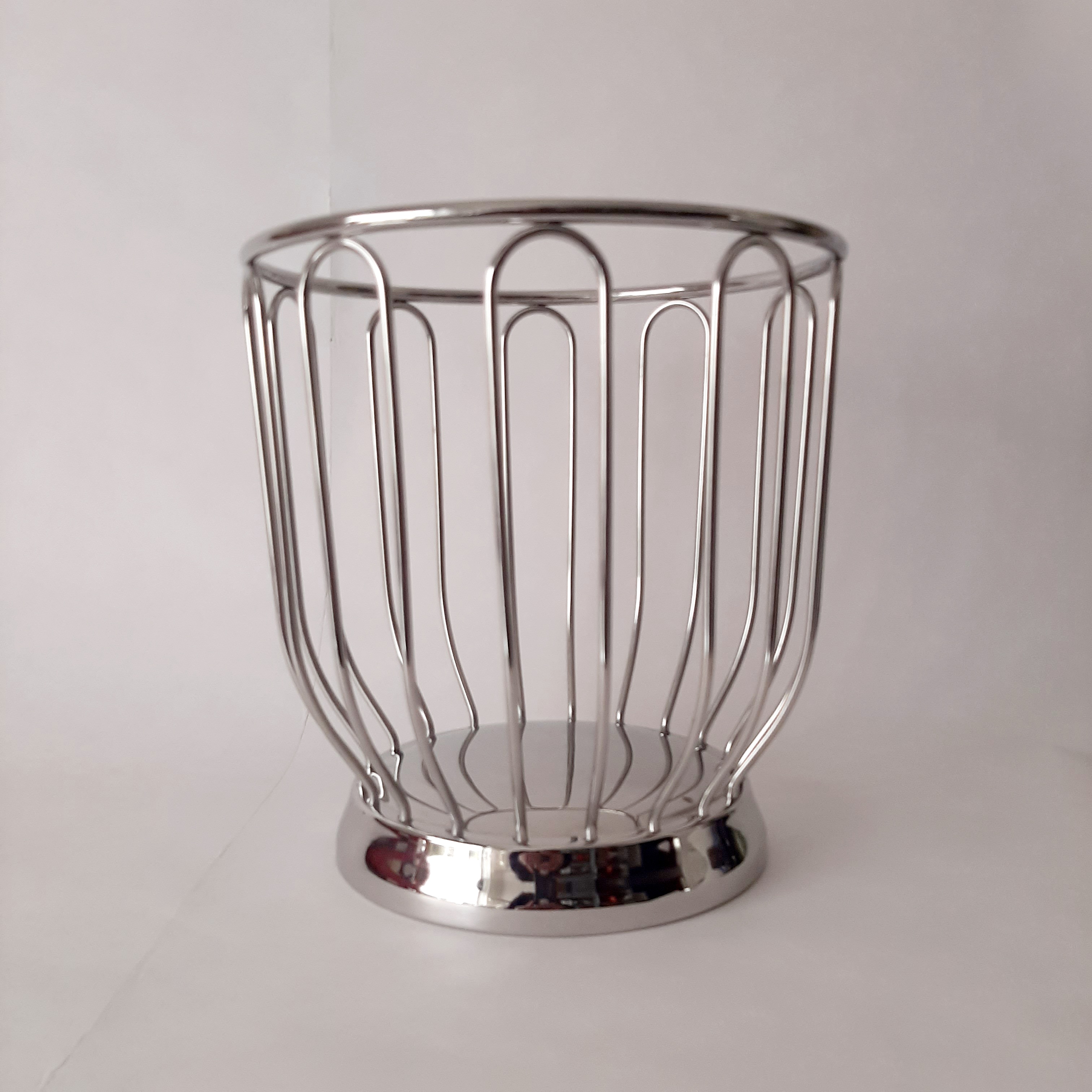 Alessi fruitmand | Draadmand | Fruitmand naar ontwerp uit 1952