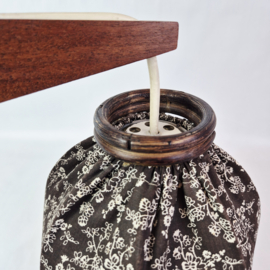 Vintage wandlamp met stoffen kap en franjes