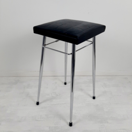 Vintage jaren 70 kruk zwart skai met chroom