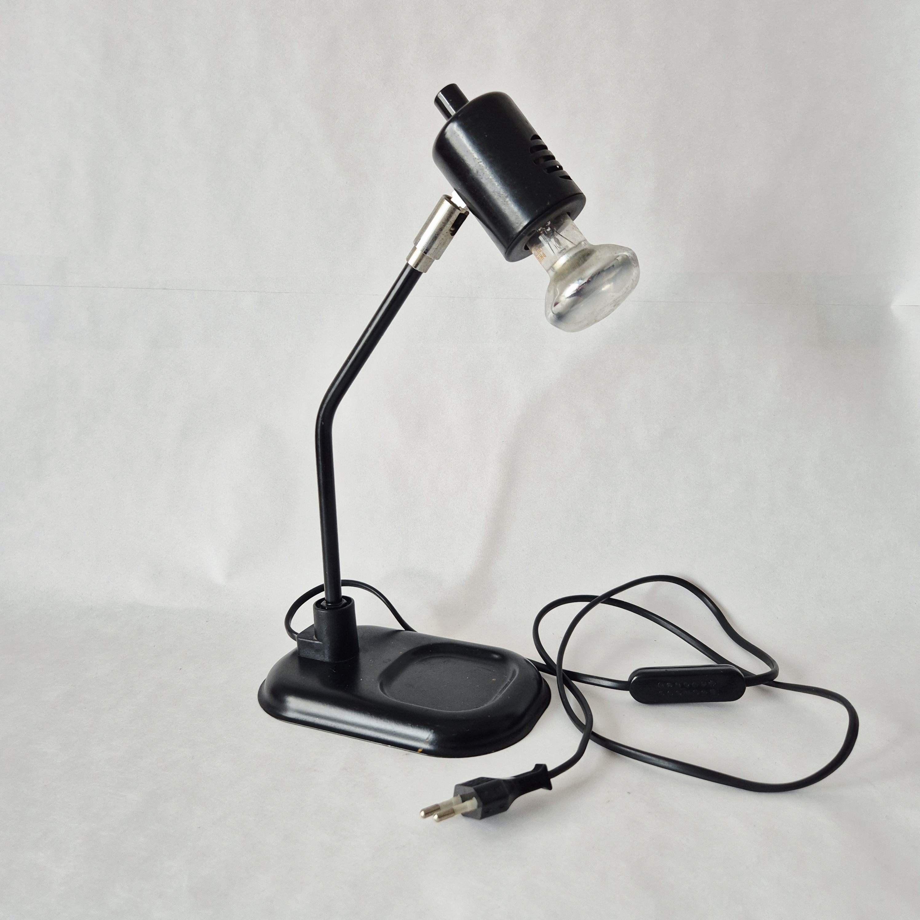 Klareco Design bureaulamp | Jaren 80  zwarte bureaulamp