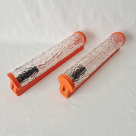 Set van 2 jaren 70 wandlampen oranje met bewerkt glas