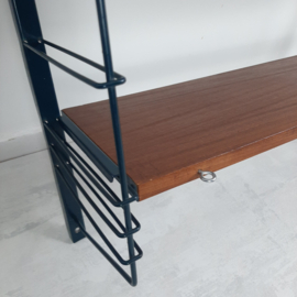 Vintage wandrek, boekenrek in Tomado-stijl