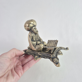 Vintage Oosters Beeldje van Wijze Man met Boek | Messing beeld | Oriëntaalse Decoratie