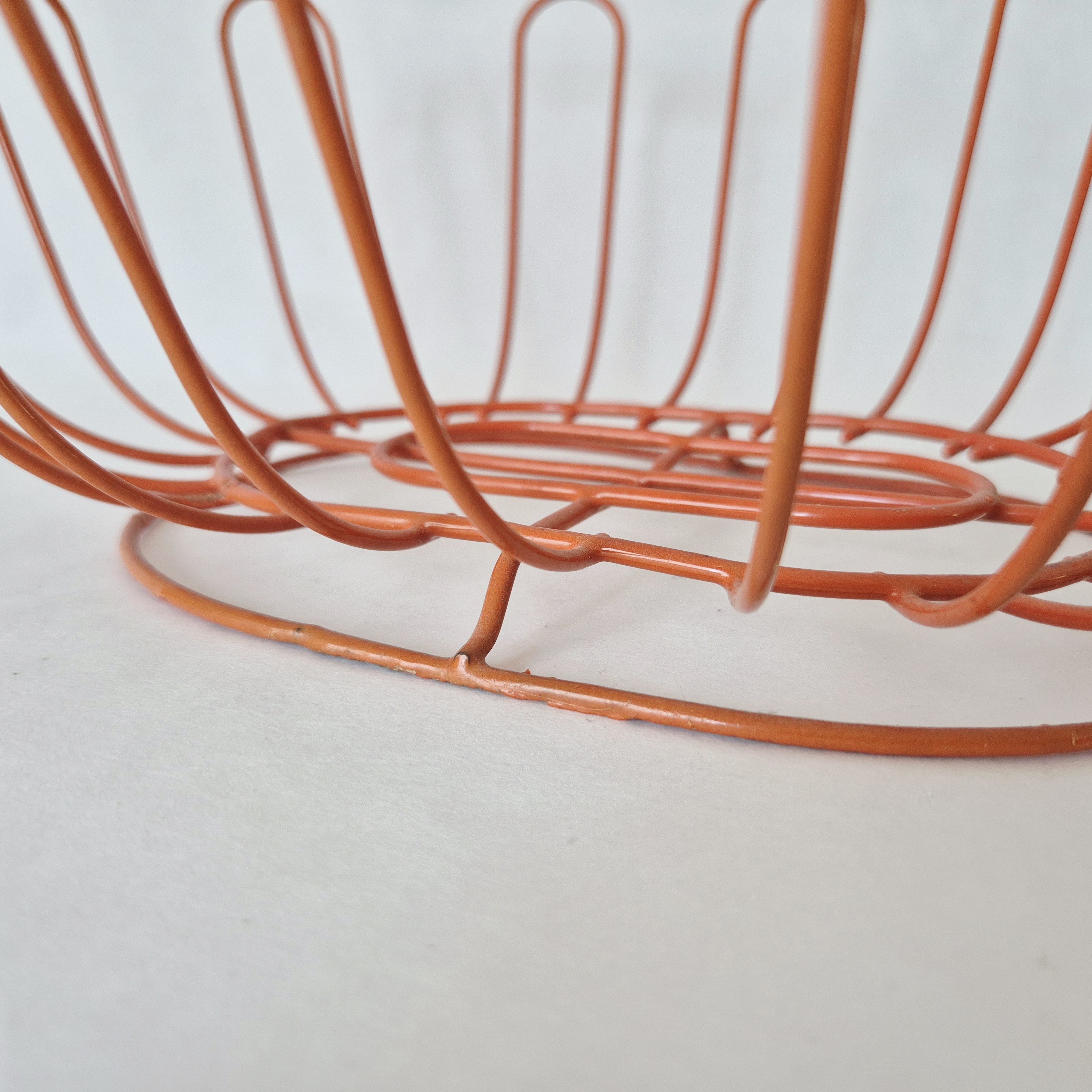 Vintage oranje draadmand, fruitmand , jaren 70