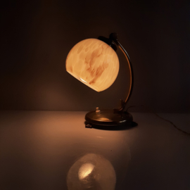 Art nouveau tafellamp met gemarmerde kap | Messing vintage tafellamp