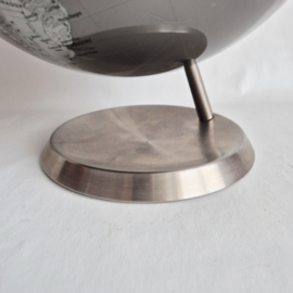 Design Wereldbol van Jacob Wagner & Louis Christ voor MENU