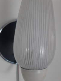 Jaren 50 wandlamp, chroom met zwart, vintage lampje