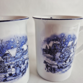 Vintage kerstmokken van ARKO in wit met blauw