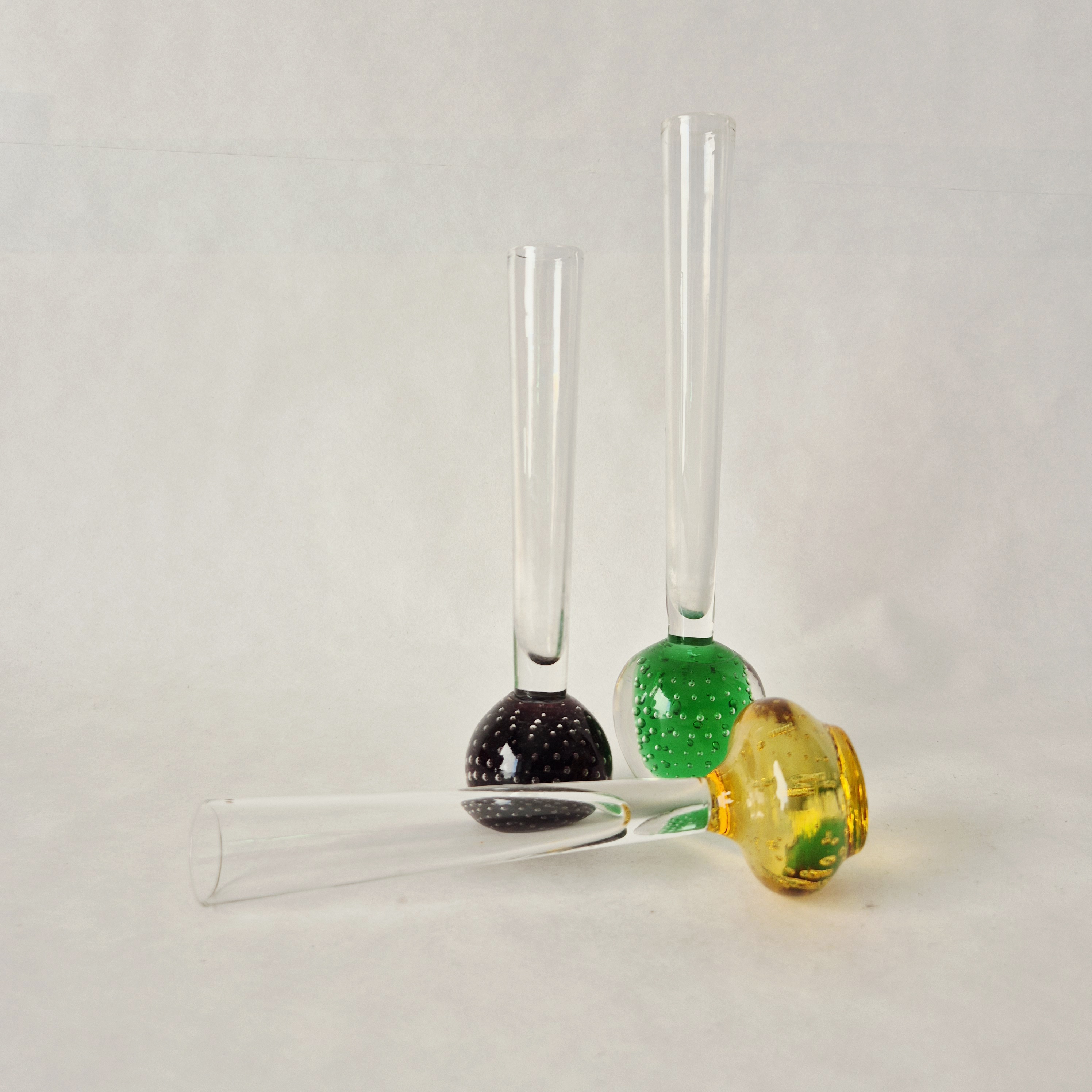 Set van 3 vaasjes bubbels | Gekleurde glazen bolvazen | Rozenvaas