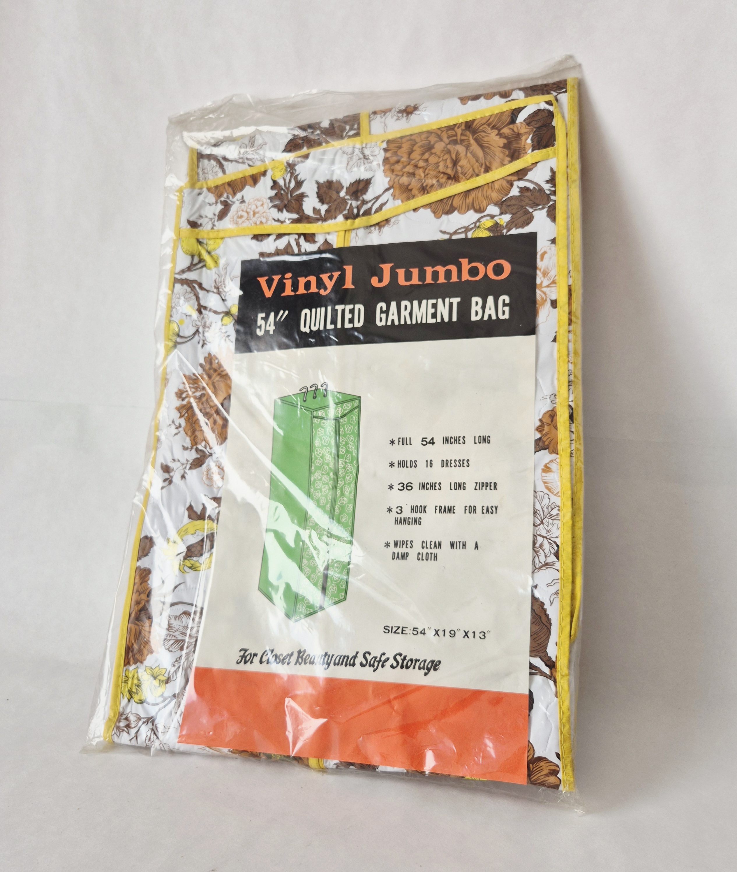 Vintage hangkast | Vinyl Jumbo Garment bag | Quilted garment bag