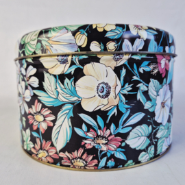 Vintage koektrommel met bloemenmotief