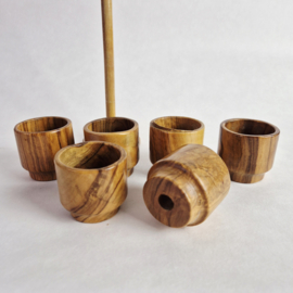 Vintage olijfhouten stapelbare eierdopjes set