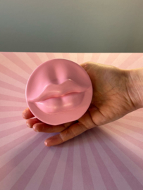 Lippen kaarshouder