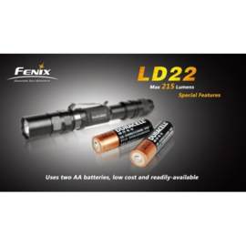 Fenix LD22 zaklamp 300