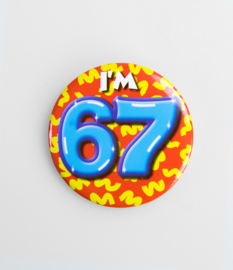Buttons ''67 jaar'' (Klein)