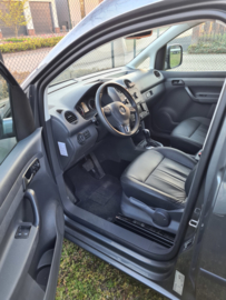 2. VW Caddy 1.6 tdi bj 2014
