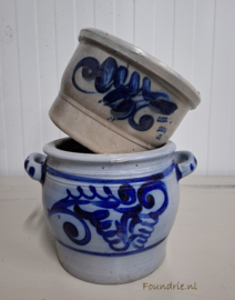 Set van 2 Keulse potten h003/004