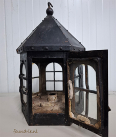 Oude lantaarn / h005