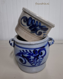 Set van 2 Keulse potten h003/004