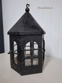 Oude lantaarn / h005