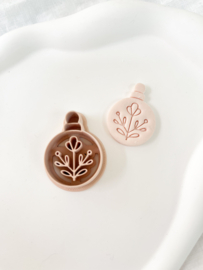 Christmas ball folklore