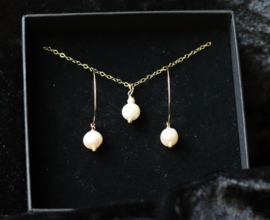 Zoetwaterparel 14k gold filled gouden of 925 zilveren creool oorbellen