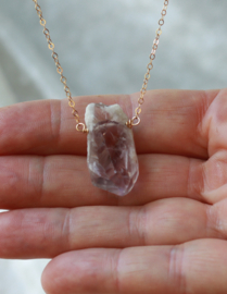 Ruwe lavendel amethist 14k gold filled ketting of 925 zilver