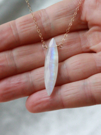 Regenboog maansteen 14k gold filled of 925 zilveren ketting