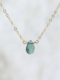 Kyaniet gold filled en 925 zilver ketting
