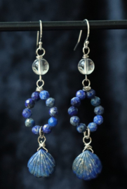 Lapis lazuli  met schelp zilveren of gouden oorbellen